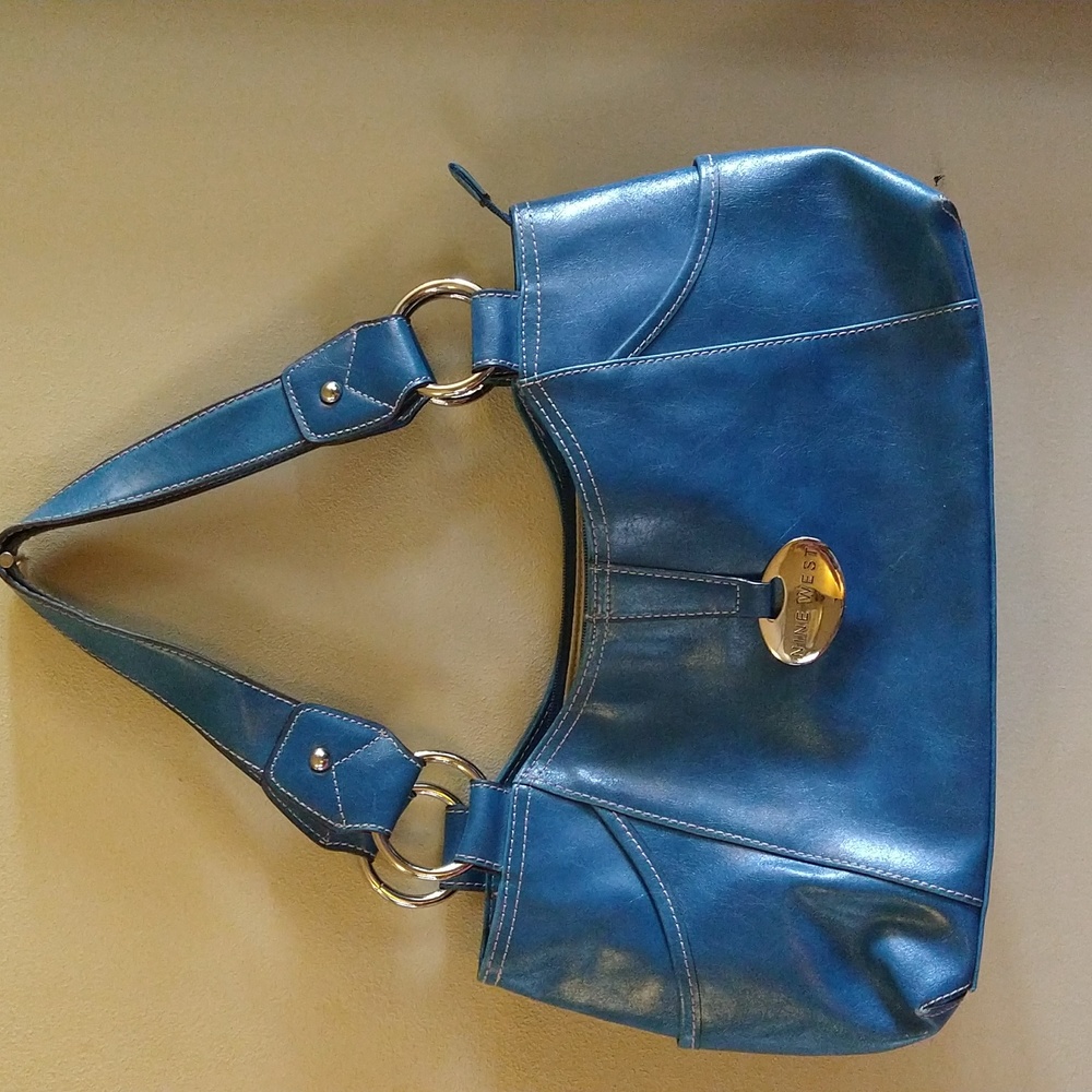 Nine West vintage shoulder bag 8x13x5 VGUC!
